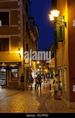 Geographie/Reisen, Kroatien, Istrien, Rovinj, Altstadt am Abend, Blick in der Ulica Carera, Additional-Rights - Clearance-Info - Not-Available Stockfoto