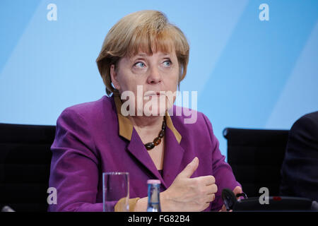 Merkel empfängt die Staats-und Regierungschefs der Organisation für wirtschaftliche Stockfoto