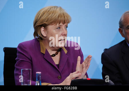 Merkel empfängt die Staats-und Regierungschefs der Organisation für wirtschaftliche Stockfoto