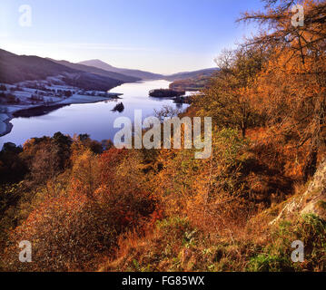 Herbst-Szene über Loch Tummel aus Queens, Perthshire. Stockfoto