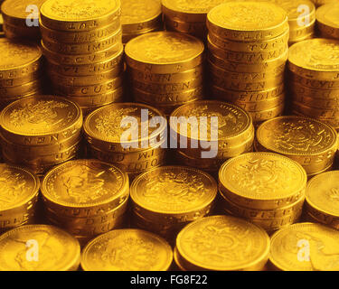 Zeilen der britischen Pfund Münzen, London, England, Vereinigtes Königreich Stockfoto