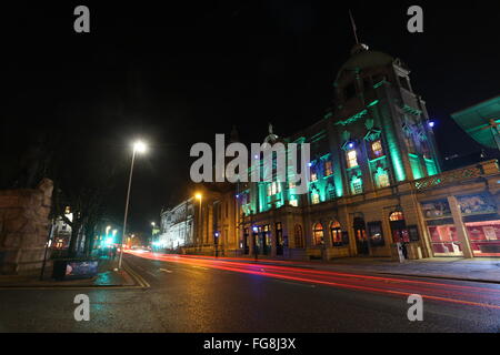 William Wallace Statue und seiner Majestät Theater Aberdeen Scotland Nacht Januar 2016 Stockfoto