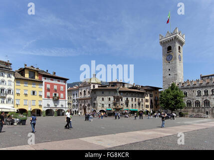 Geographie/Reisen, Italien, Trentino, Trento, Cathedral Square, Additional-Rights - Clearance-Info - Not-Available Stockfoto