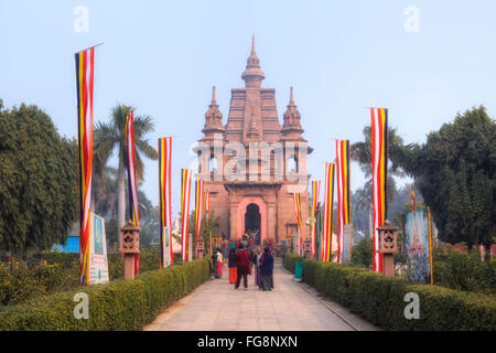 Sarnath Tempel, Varanasi, Uttar Pradesh, Indien Stockfoto