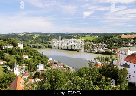 Geographie/Reisen, Deutschland, Bayern, Passau, Veste Oberhaus, Blick von der Festung auf die drei Flussmündung, Kreuzung der Fluss Ilz, Donau und Inn, Additional-Rights - Clearance-Info - Not-Available Stockfoto