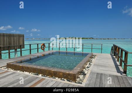 tropischen Heimat Wasservillen Stockfoto