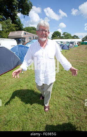 Rolf Harris, australische Singer-Songwriterin, Komponistin, Komiker, Schauspieler, Maler und TV-Moderatorin. Glastonbury Festival Stockfoto