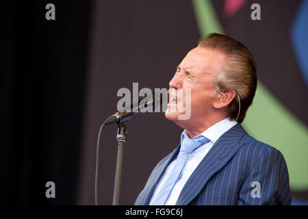 Tony Christie, Pyramide Bühne, Glastonbury Festival 2009, Somerset, England, Vereinigtes Königreich. Stockfoto