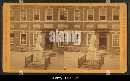 Diese Statue von George Washington, geschaffen von James Cremer, spiegelt die Interpretation des ersten US-Präsidenten wider. Das Werk ist eine historische Hommage an Washingtons Führung und das Erbe in der amerikanischen Geschichte. Stockfoto