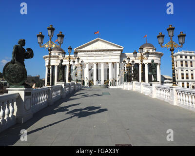 Ansicht des mazedonischen archäologischen Museums in Skopje, Mazedonien Stockfoto