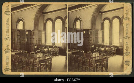 Studenten in der Mount Holyoke-Bibliothek von Knowlton Bros. Stockfoto