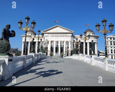 Ansicht des mazedonischen archäologischen Museums in Skopje, Mazedonien Stockfoto