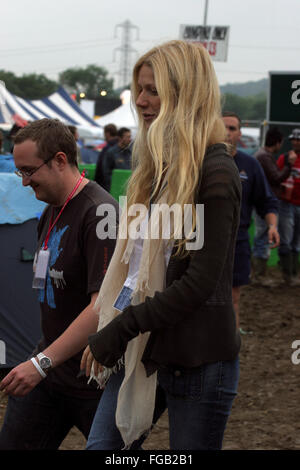 Gwyneth Paltrow backstage bei Glastonbury Music Festival 2005, würdig Bauernhof, Somerset, England, Vereinigtes Königreich. Stockfoto