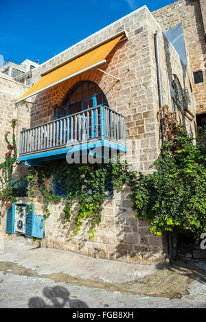 Aufbau Holzbalkon in Jaffa, älteste Teil von Tel Aviv, Israel Stockfoto