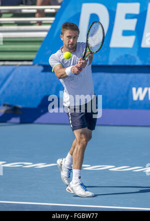 Delray Beach, Florida, USA. 18. Februar 2016. 18. Februar - DELRAY BEACH, FL: Tim Smyczek(USA) in Aktion hier besiegt Donald Young (USA) 16 76(2) 62 bei den 2016 Delray Beach Open eine Turnier der ATP Masters 250 im Delray Beach Tennis Center in Delray Beach, Florida statt. Bildnachweis: Andrew Patron/ZUMA Draht/Alamy Live-Nachrichten Stockfoto