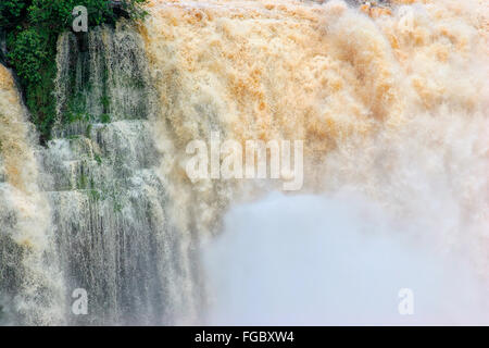 e der schönsten Orte ist Venezuela Canaima Lago und seine Surroundgs. Das Lago ist durch mehrere kleine Wer Stürze gefüttert: Stockfoto