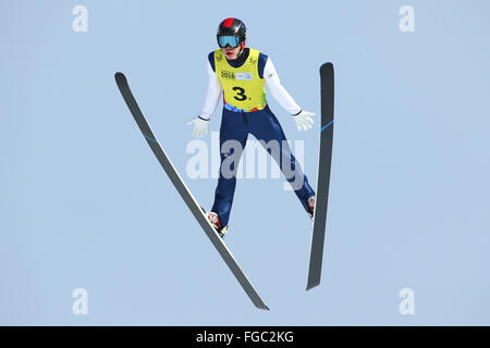 Lillehammer, Norwegen. 18. Februar 2016. Masamitsu Ito (JPN) Skispringen: Mixed-Team beim Lysgardsbakkene Ski springen Arena während der Lillehammer 2016 Olympischen Jugend-Winterspiele in Lillehammer, Norwegen. © Shingo Ito/AFLO SPORT/Alamy Live-Nachrichten Stockfoto