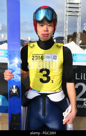 Lillehammer, Norwegen. 18. Februar 2016. Masamitsu Ito (JPN) Skispringen: Mixed-Team beim Lysgardsbakkene Ski springen Arena während der Lillehammer 2016 Olympischen Jugend-Winterspiele in Lillehammer, Norwegen. © Shingo Ito/AFLO SPORT/Alamy Live-Nachrichten Stockfoto