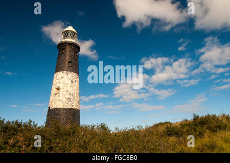 Ein Blick auf die "neuen" Leuchtturm (1895 erbaut und im Jahre 1985 stillgelegt) zwischen der Mündung des Humber und die Nordsee bei Spurn Stockfoto