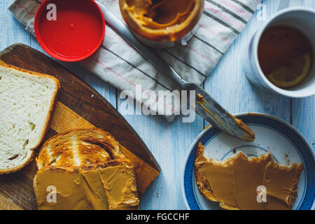 Erdnussbutter-Sandwiches oder Toast Stockfoto