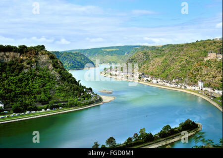 Blick auf den Rhein bei Sankt Goarshausen, in der Nähe von Lorelei, Oberes Mittelrheintal, Deutschland Stockfoto