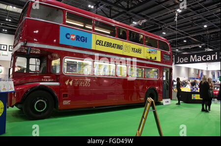 ExCel London, UK, 18. Februar 2016, Routemaster Bus auf The London Classic Car Show preview Abend bei ExCe Credit: Keith Larby/Alamy Live News Stockfoto