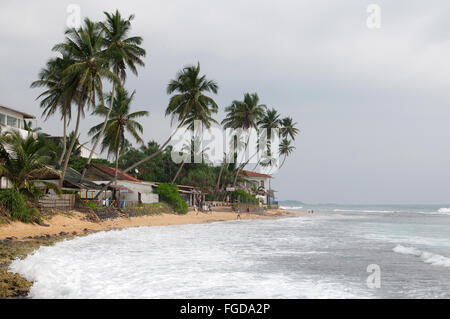 Sturm an der tropischen Küste, Hikkaduwa, Sri Lanka, Südasien Stockfoto