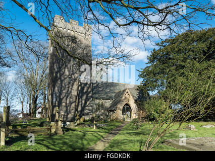 Die Kirche St. Maria in das Dorf St. Mary Church in Vale von Glamorgan. Stockfoto