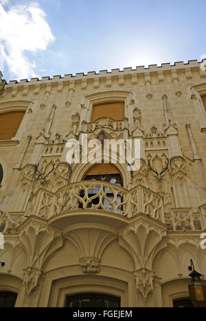 Innenhof des Schlosses Hluboka Stockfoto