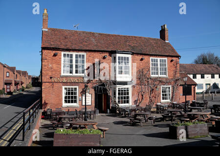 Das Stift & Pergament Public House in Stratford Upon Avon, Warwickshire, UK. Stockfoto