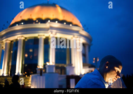 55. Stock, Architektur, Asien, Bangkok, Hauptstadt, Centara Grand, Chao Praya Fluss, Stadt, Cocktails, Kuppel, Getränke, Dämmerung, Lebua St Stockfoto