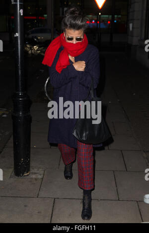 Tracey Ullman abgebildet in den Studios von Radio 2 Ankunft Featuring: Tracey Ullman Where: London, Vereinigtes Königreich bei: 15. Januar 2016 Stockfoto