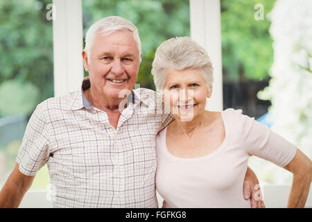 Porträt von älteres Paar in Küche Stockfoto