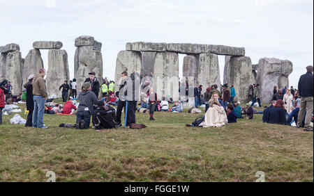 Stonehenge, Sommersonnenwende Sonnenaufgang Juni, Wiltshire, England, Stockfoto