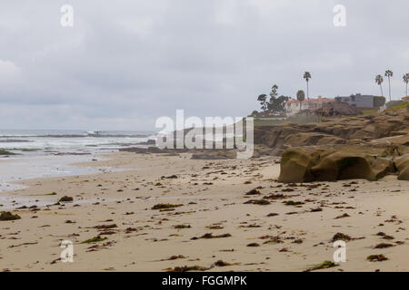 La Jolla Beach in San Diego Kalifornien während des Winters mit großen Wellen während einer starken südlichen anschwellen. Stockfoto