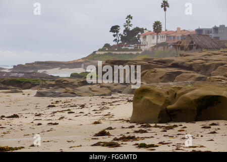 La Jolla Beach in San Diego Kalifornien während des Winters mit großen Wellen während einer starken südlichen anschwellen. Stockfoto