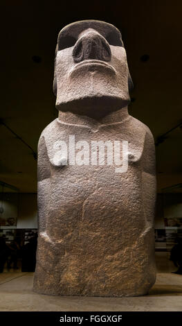 Hoa Hakananai'a, einem Moai oder Osterinsel Statue, Wellcome Trust Gallery, British Museum, Bloomsbury, London, England, UK Stockfoto