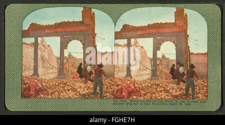 Gefährliche Wrecking Wände im geschüttelt und verbrannten District von San Francisco, 18. April 1906, aus Robert N. Dennis Sammlung von stereoskopischen Ansichten Stockfoto