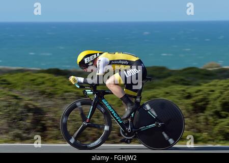 Sagres, Portual. 19. Februar 2016. CAMPENAERTS Victor (BEL) Fahrer des TEAM LOTTO NL - JUMBO in Aktion während der 3. Etappe des 42. der Algarve-Rundfahrt Radrennen, einem Einzelzeitfahren von 18km mit start und Ziel in Sagres am 19. Februar 2016 in Sagres, Portugal. Bildnachweis: Aktion Plus Sport/Alamy Live-Nachrichten Stockfoto