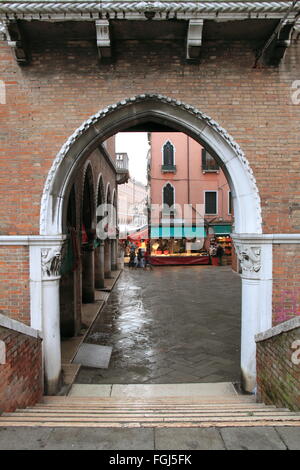 Rialto Fischmarkt, Campo de Pescheria, San Polo, Venedig, Veneto, Italien, Adria, Europa Stockfoto