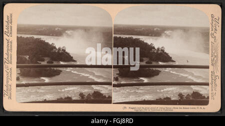 Niagara und es ist große Wolke von steigenden Spray, aus dem fernen Turm, U.S.A, Underwood & Underwood 2 Stockfoto