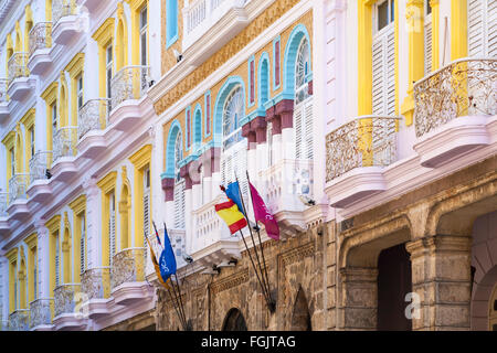 Grand Fassade des Hotel Sevilla, wo Ernest Hemingway einmal gewohnt, in Havanna, Kuba, Karibik, Karibik, Mittelamerika im März Stockfoto