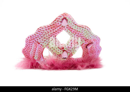 Niedliche rosa Spielzeug Krone isoliert auf weißem Hintergrund Stockfoto