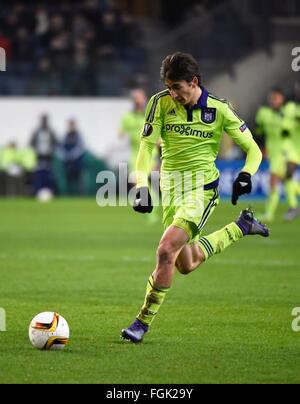 Anderlecht, Brüssel, Belgien. 18. Februar 2016. UEFA Europa League Fußball. Anderlecht gegen Olympiakos Piräus. Djuricic Filip Mittelfeldspieler des Rsc Anderlecht © Action Plus Sport/Alamy Live News Stockfoto