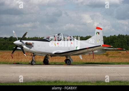 Irish Air Corps Pilatus PC-9 auf dem Display an der Royal niederländischen Luftwaffe Tage. Stockfoto