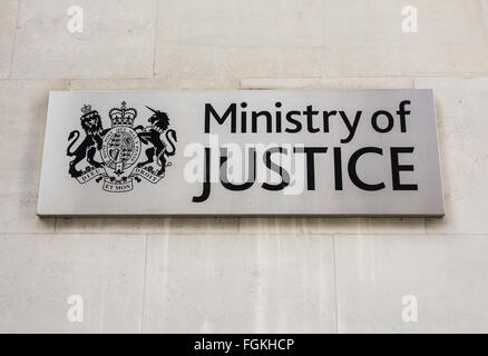 Zeichen außerhalb des Justizministeriums UK in Petty France, London, UK Stockfoto