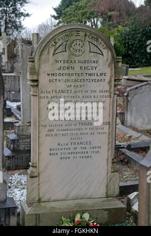 Das Grab von Eleanor Rigby in St Peter Kirche Friedhof, Woolton, Liverpool, Vereinigtes Königreich. Stockfoto