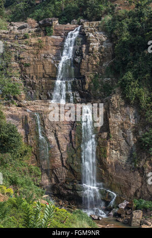 Ramboda Wasserfall in Sri Lanka Tee Land Stockfoto