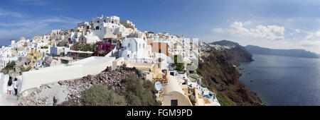 Santorin, Griechenland - 5. Oktober 2015: Das Panorama von Oia. Stockfoto