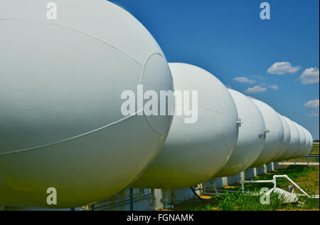 Hohen Druck Propan Lagertanks Stockfoto